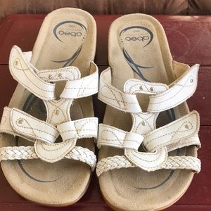 Abeo women’s slides white size 7